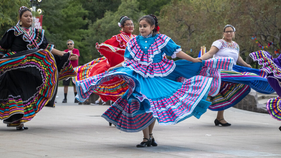 Dancers perform in Nebraska Union's Memorial Plaza during Fiesta on the Green.